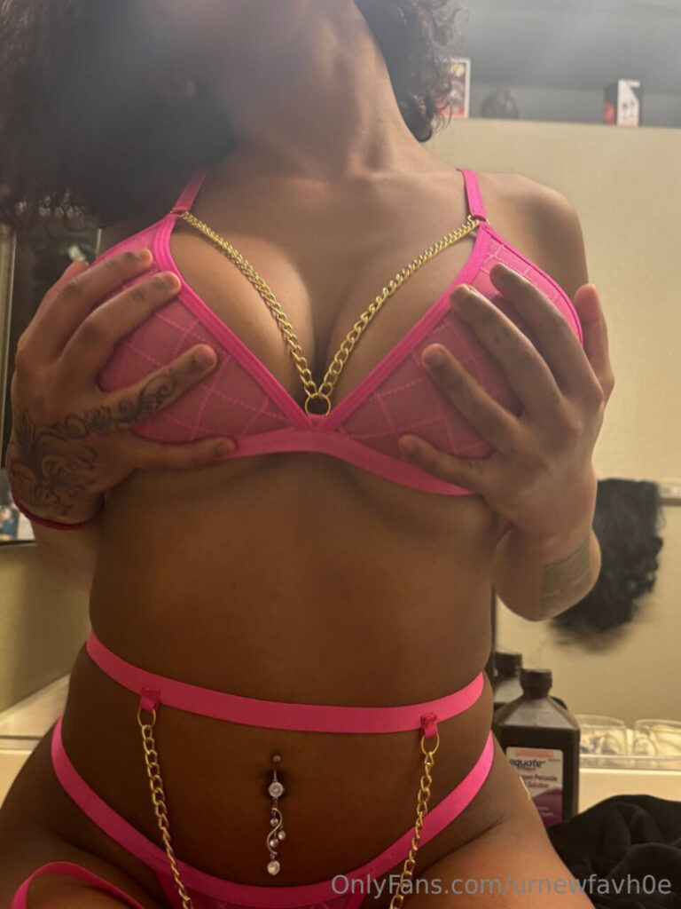 Instagram – Alicia Adams/queen.adams_2 – Nude