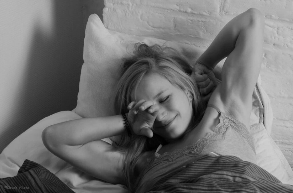 TikTok – Instagram – T H I C C – Aline Dessine | aline_dessine – Nude