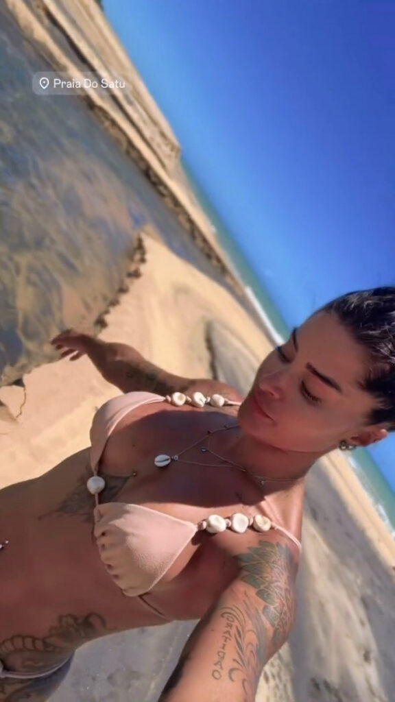 Brazil – Celeb – Aline Riscado – Nude Leaks