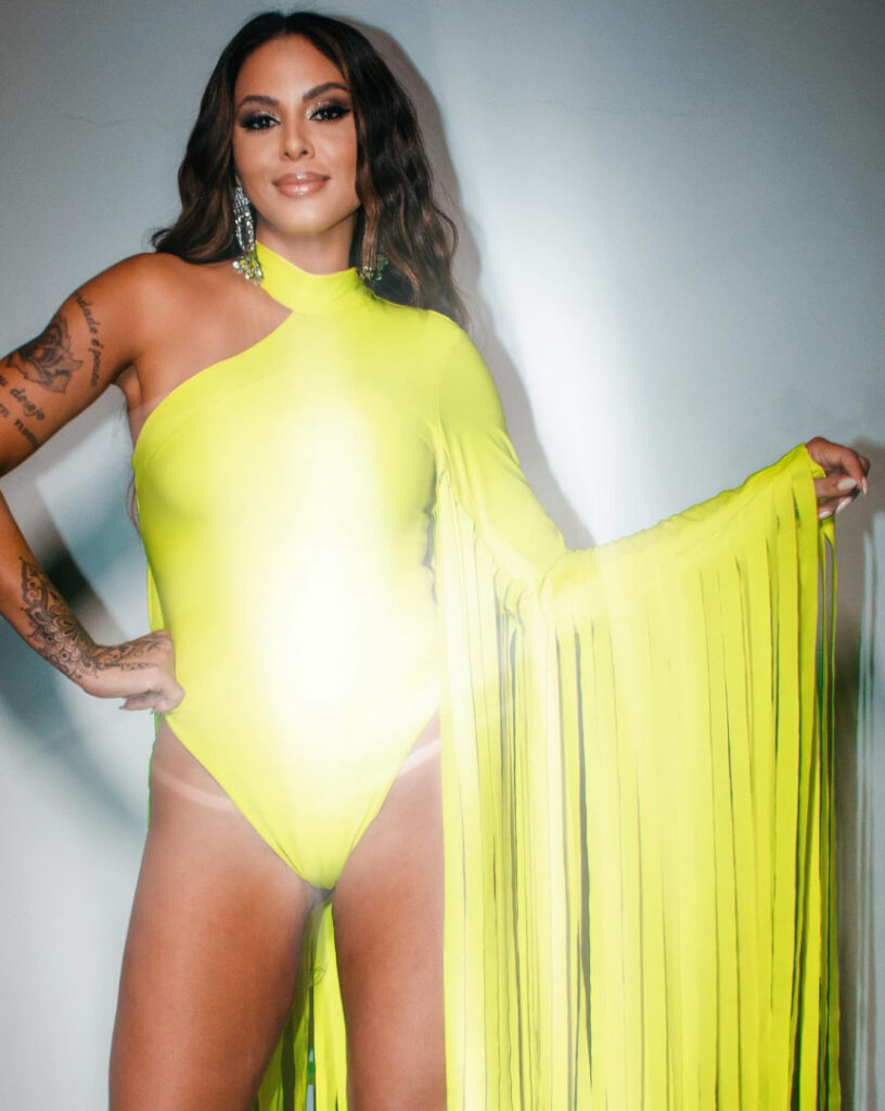 Brazil – Celeb – Alinne Rosa – Nude Leaks