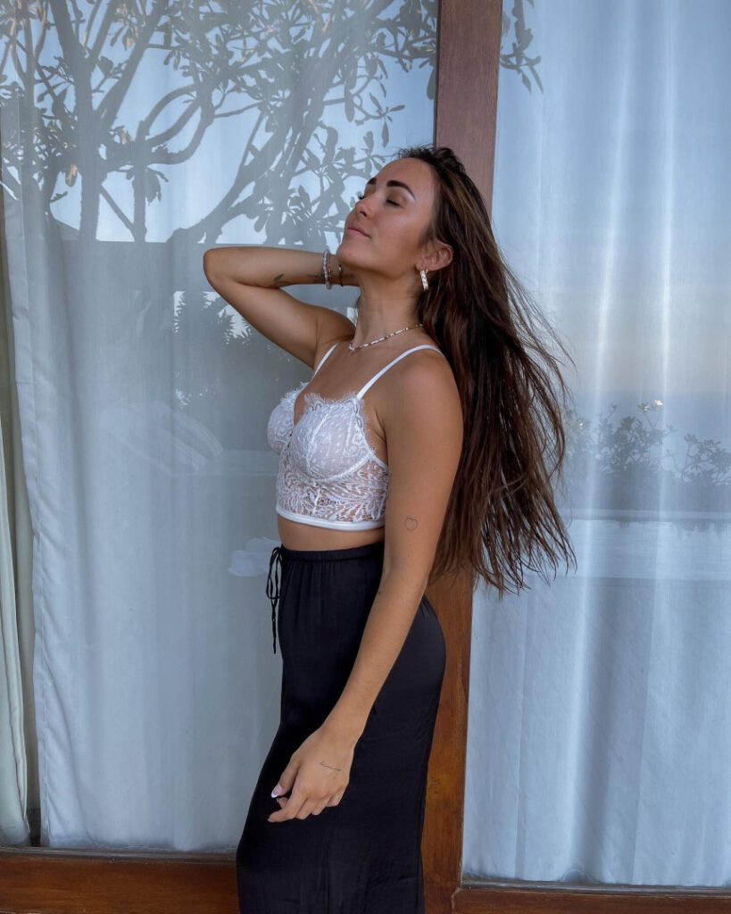 Youtube – Alohalaia – Nude Leaks