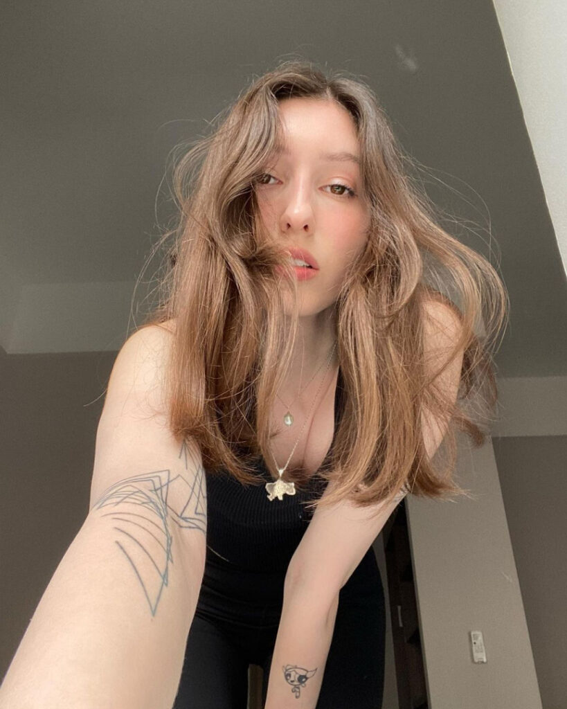 Youtube – Aloona /Alona Larionova – Nude Leaks