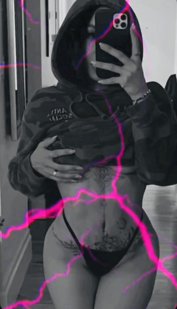 Instagram – MILF – Latina – amour_bundrick – Nude Leaks