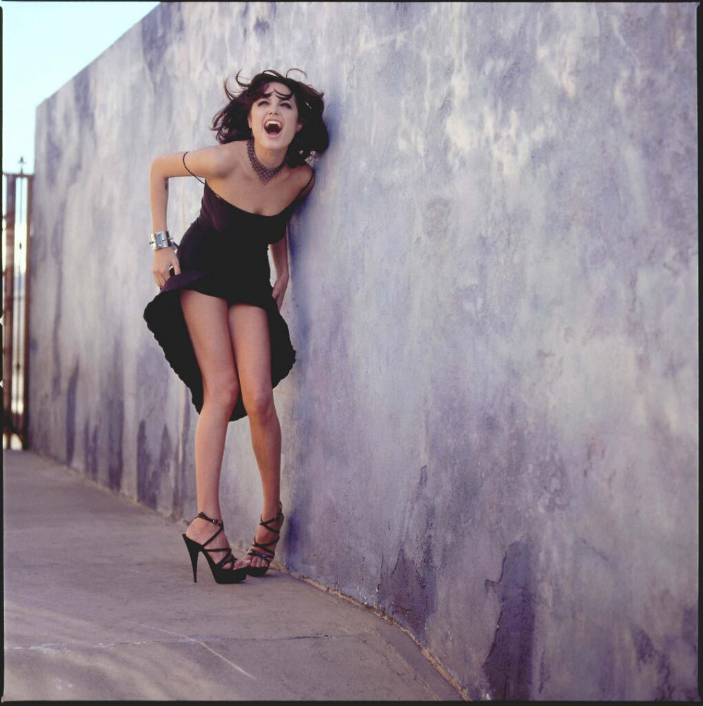 Celeb – MILF – Angelina Jolie – Nude