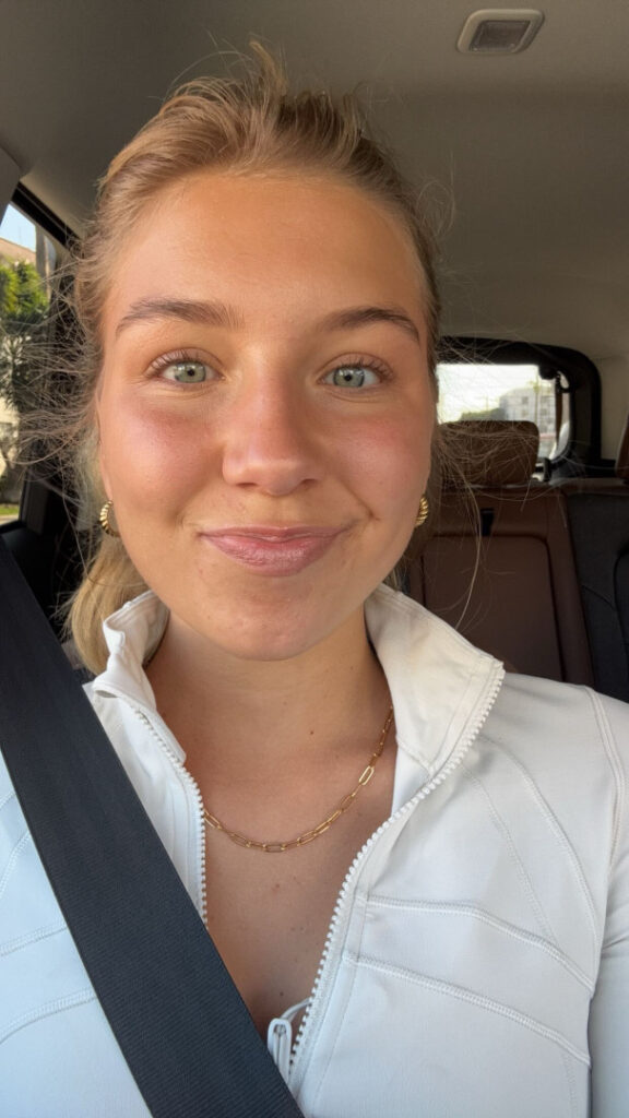 TikTok – Aniela Leon – Nude