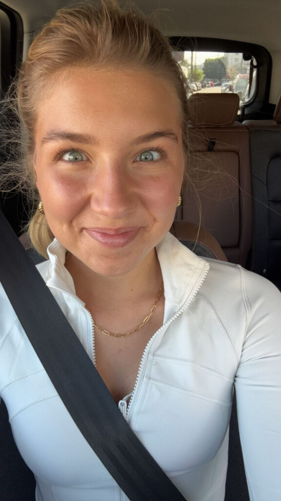 TikTok – Aniela Leon – Nude