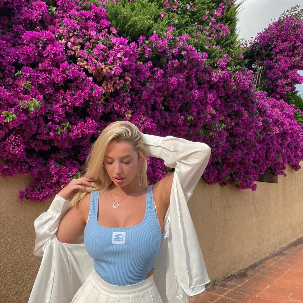 Instagram – Anisimova Anastasia / anisimovaanastasia – Nude Leaks