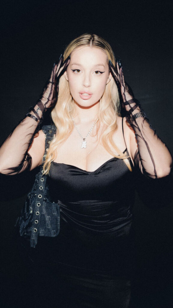 Instagram – Anisimova Anastasia / anisimovaanastasia – Nude Leaks