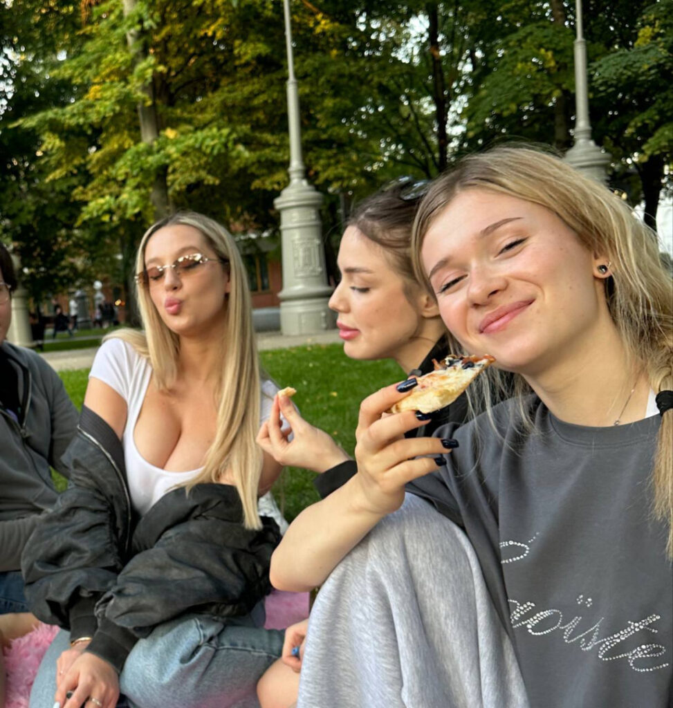 Instagram – Anisimova Anastasia / anisimovaanastasia – Nude Leaks