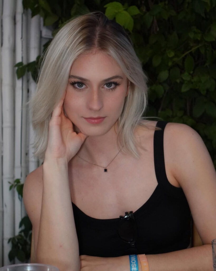 TikTok – Annabel Lucinda – Nude