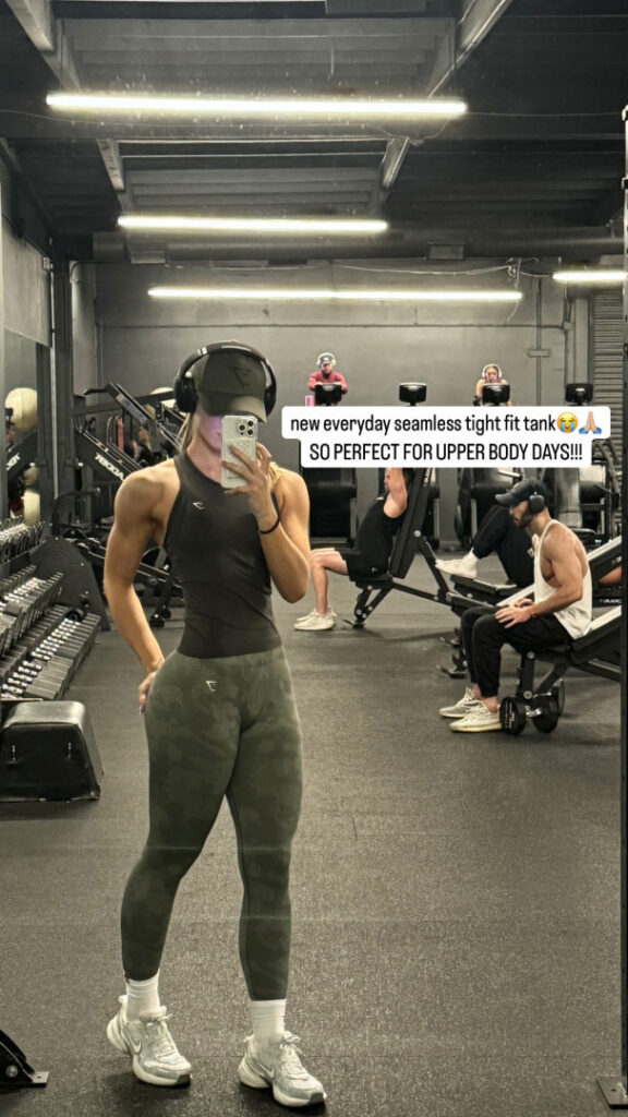 TikTok – Annabel Lucinda – Nude