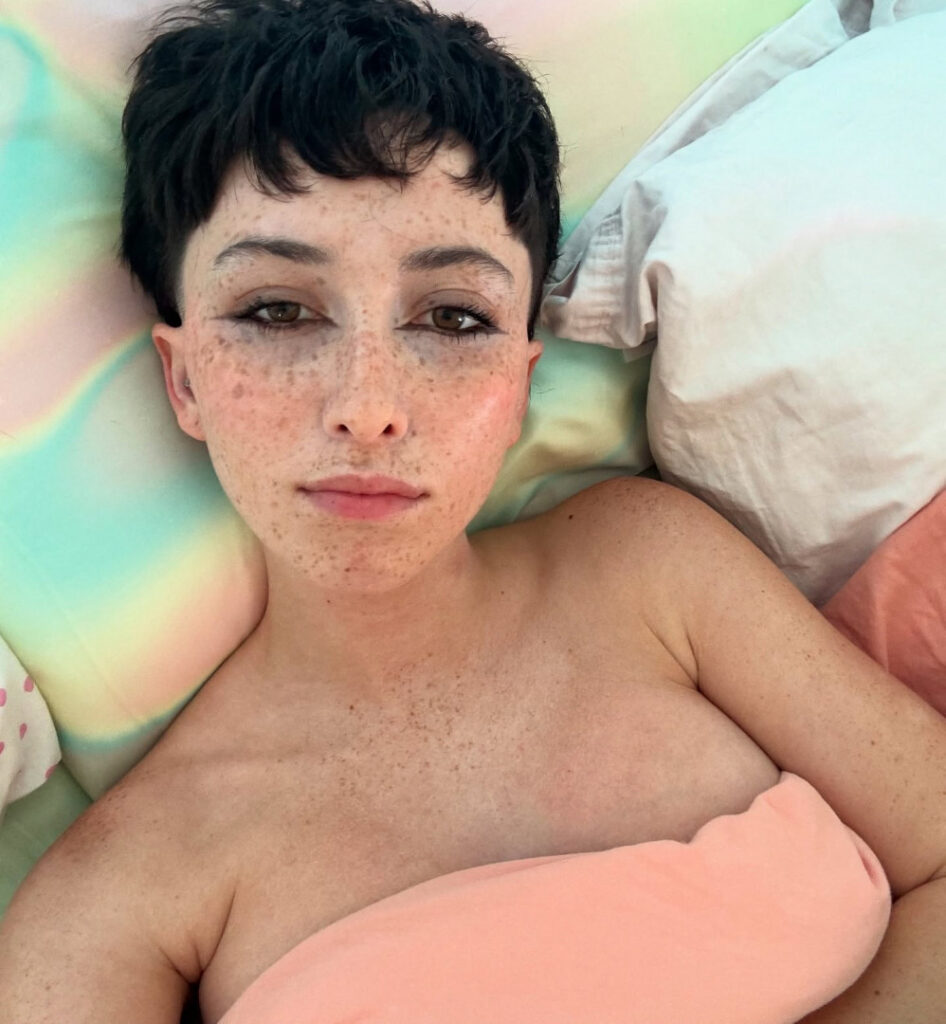 Instagram – Anuhea Nihipali – Nude