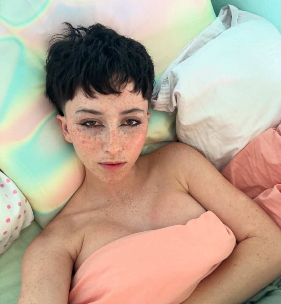 Instagram – Anuhea Nihipali – Nude