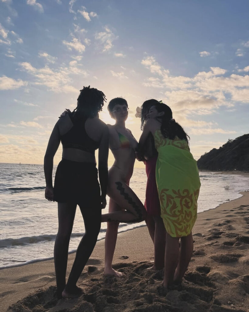 Instagram – Anuhea Nihipali – Nude