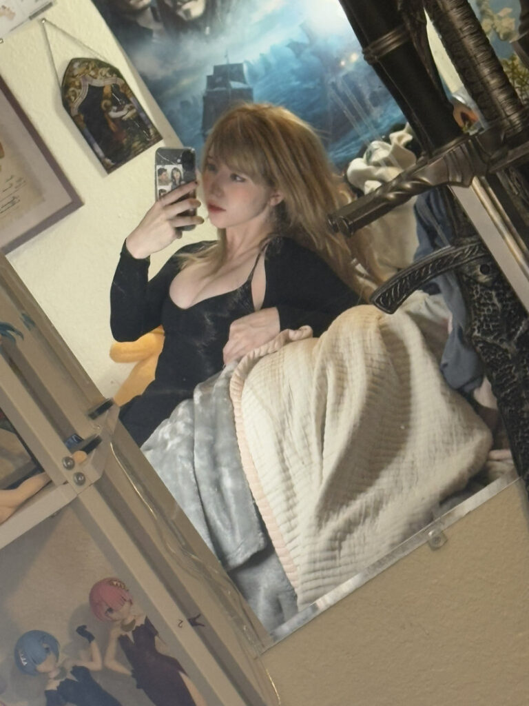 TikTok – Cosplay – ashisbees – Nude