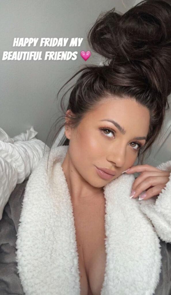 Instagram – Ashley Nocera – Nude