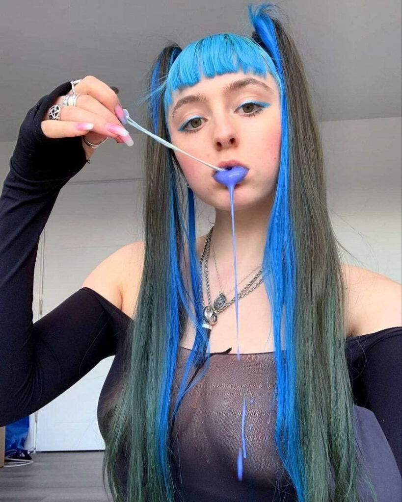 Celeb – Ashnikko – Nude