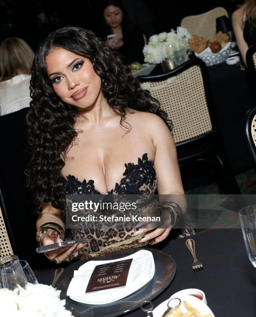 TikTok – Instagram – Ebony – Asia Monet Ray – Nude