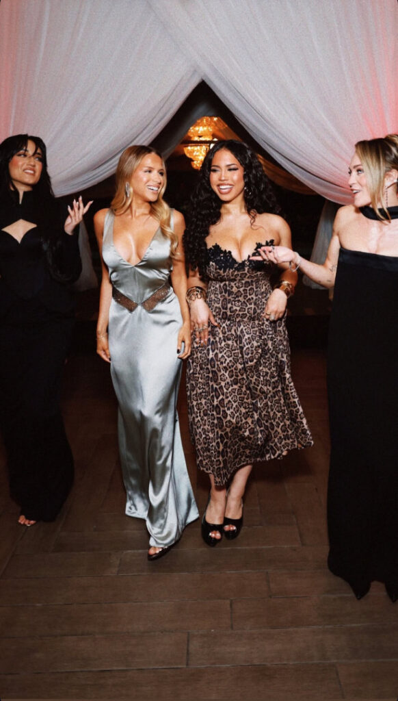 TikTok – Instagram – Ebony – Asia Monet Ray – Nude