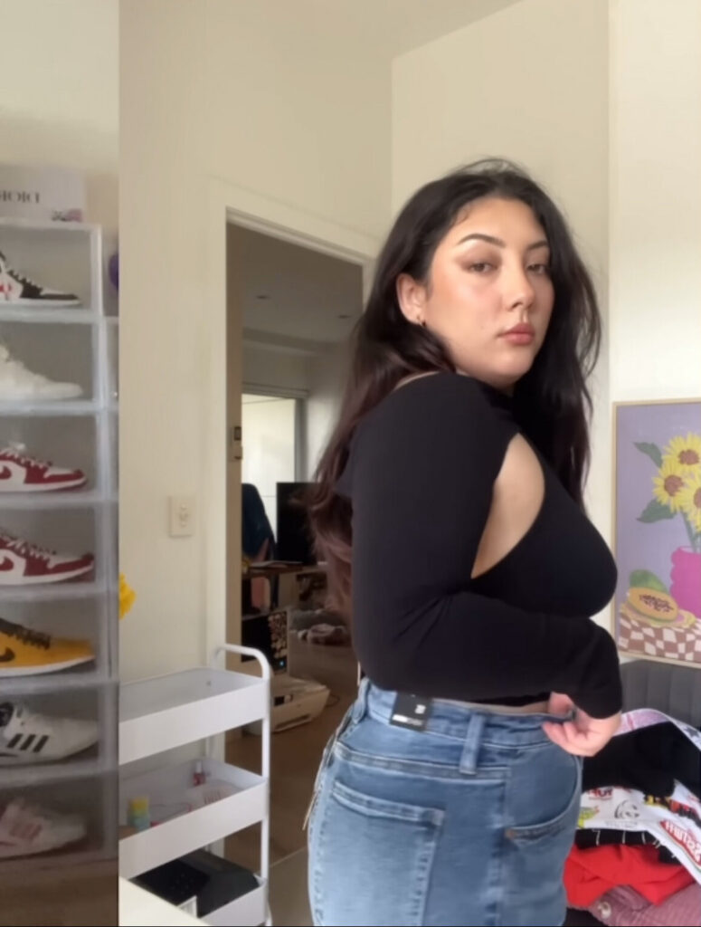 ASMR – Youtube – ASMR JADE – Nude Leaks