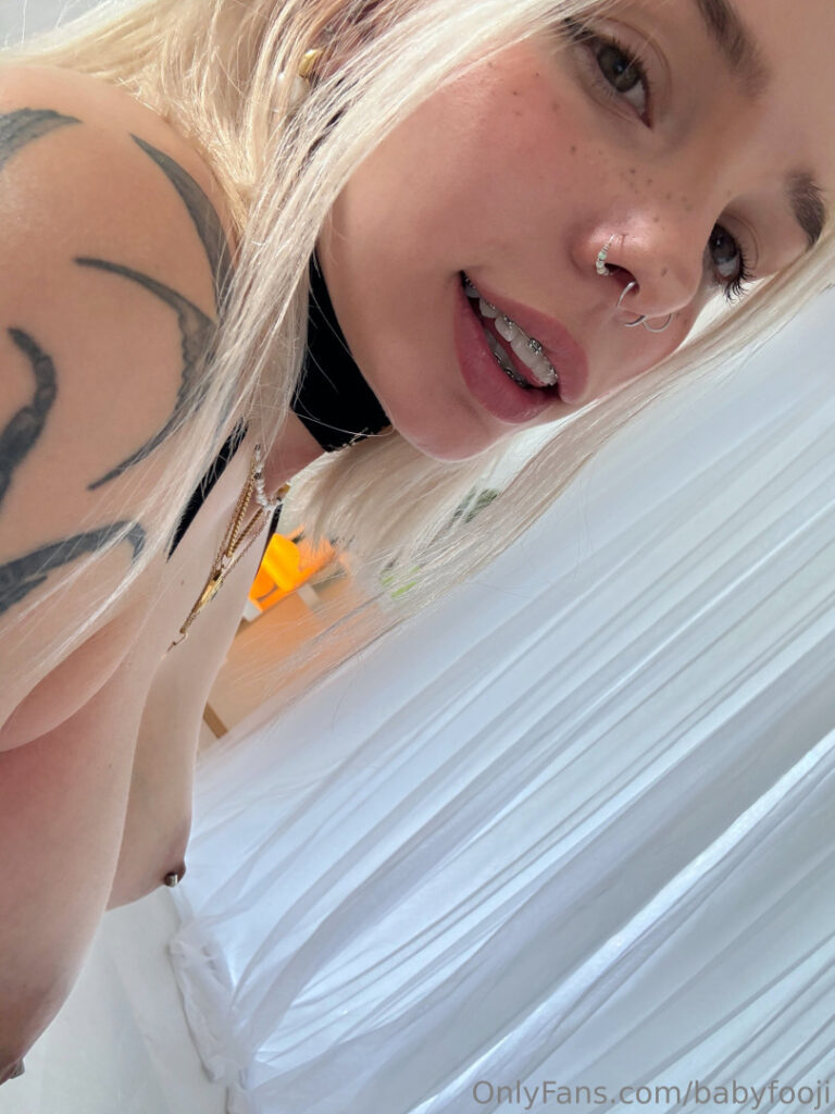 OnlyFans – Cosplay – Teen – babyfooji / peachtot – Nude