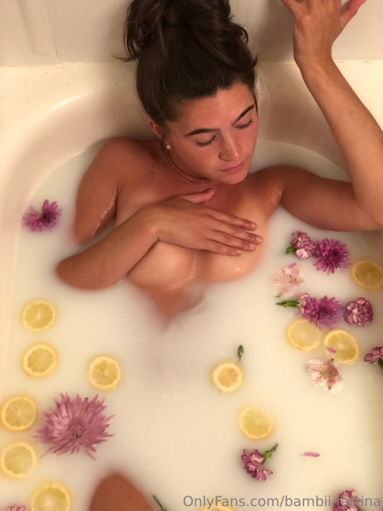 OnlyFans – Fansly – bambii.farrina – Bambi Farrina – Nude Leaks