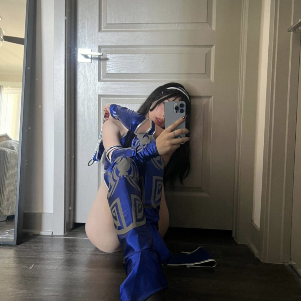 OnlyFans – Latina – bbaybeebirkin / chocoostrabieee / riukumabear / lilpinkiezzz – Nude