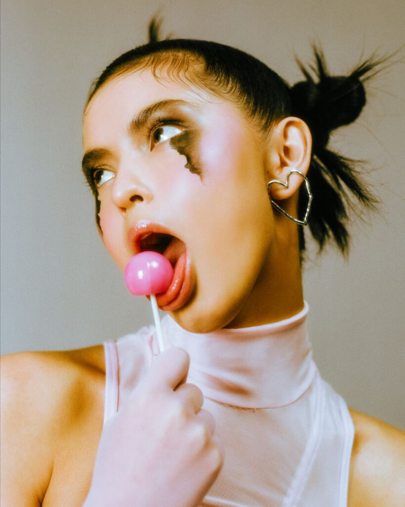 TikTok – Petite – beca michie – Nude