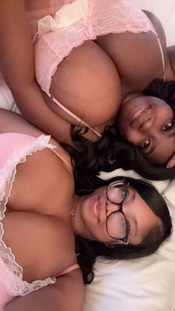 Instagram – T H I C C – Ebony – bedras / princessbabyved – Nude