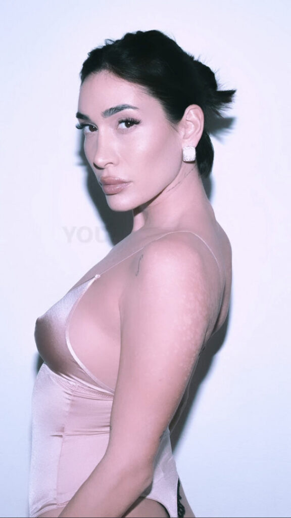 Youtube – Instagram – Berna Canbeldek – Nude Leaks