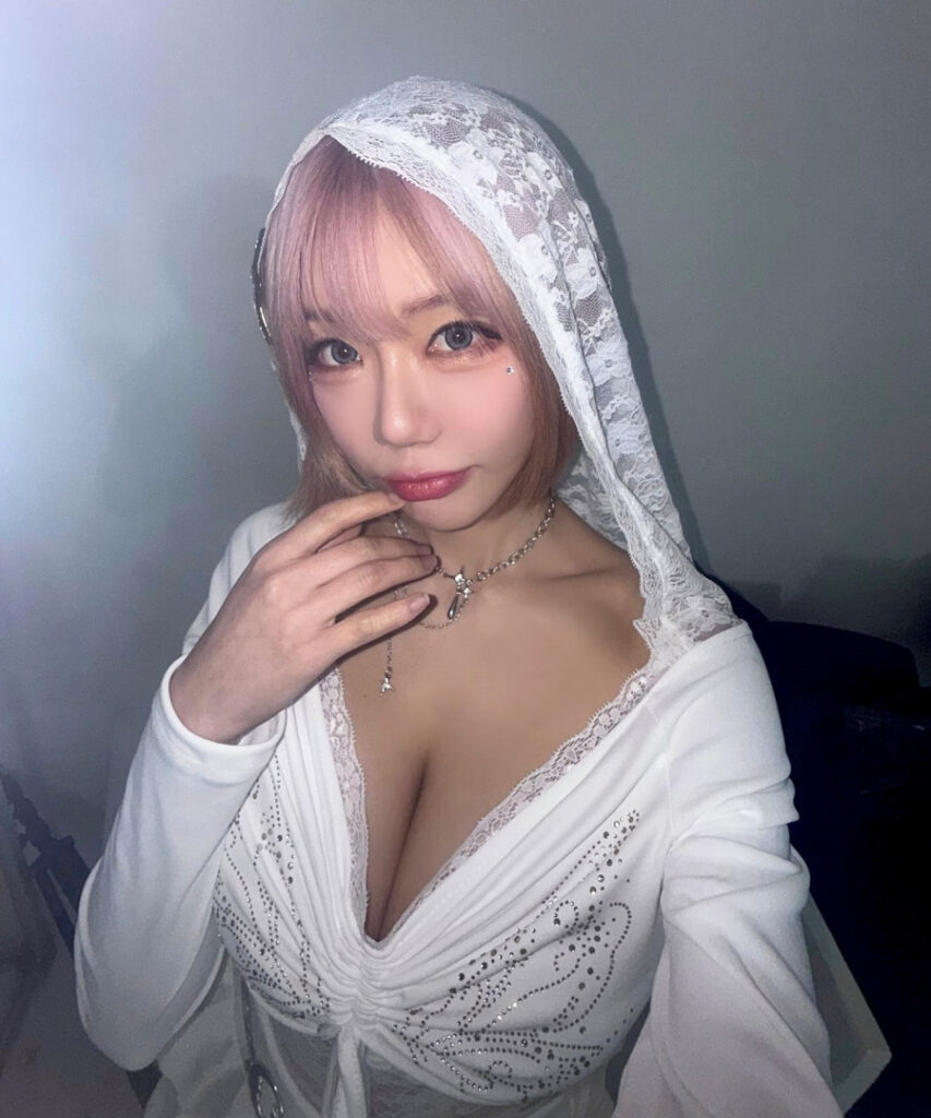 Twitch – Asian – Berry –  빛베리 – Nude Leaks