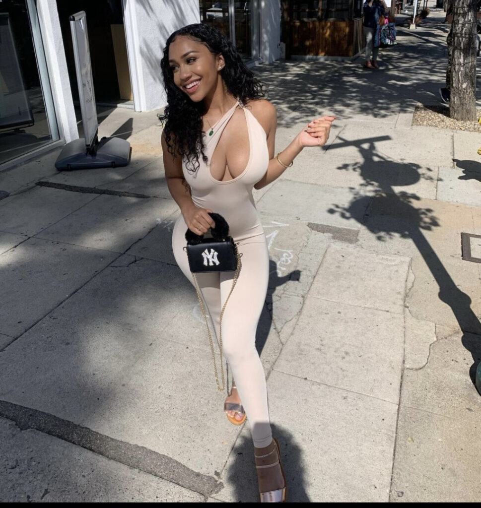 TikTok – Instagram – blasianbabylola – Nude Leaks