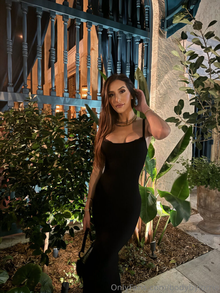 OnlyFans – BodybyLorrie – Nude Leaks