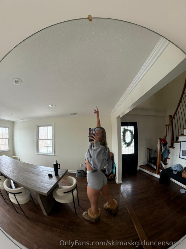 OnlyFans – Briana Armbruster aka theskilmuskgirl – Nude