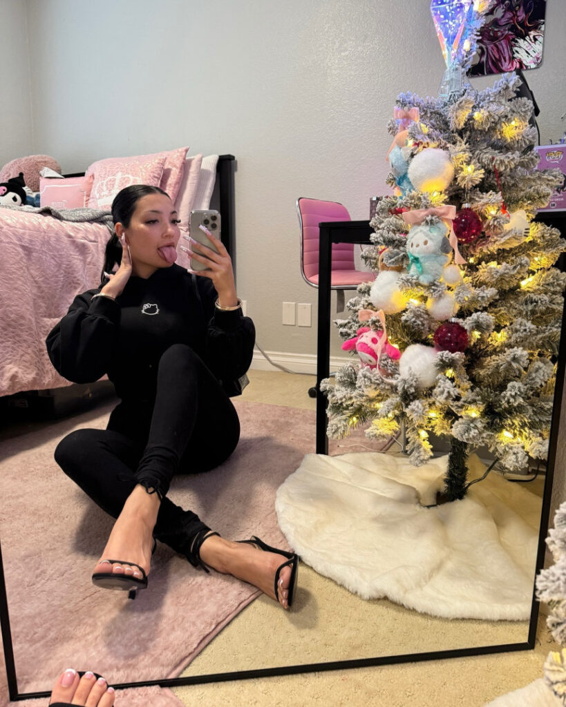 Instagram – Brianna Christine – Nude