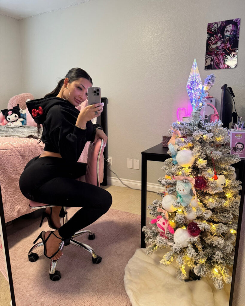 Instagram – Brianna Christine – Nude