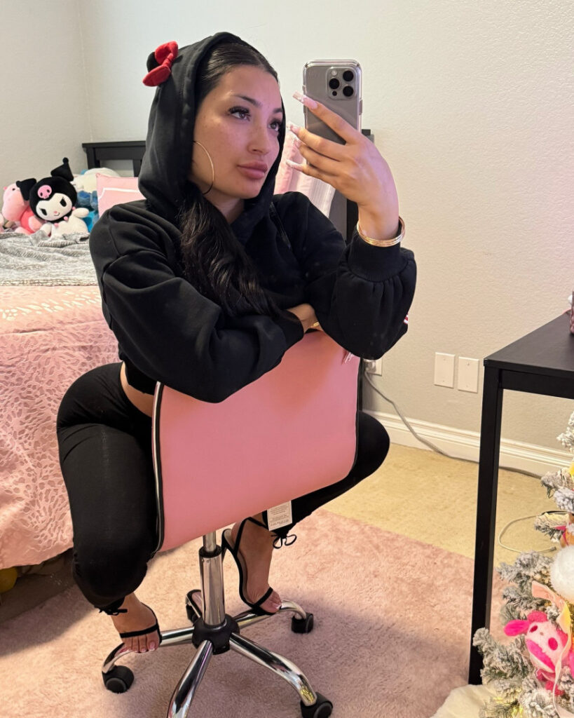 Instagram – Brianna Christine – Nude