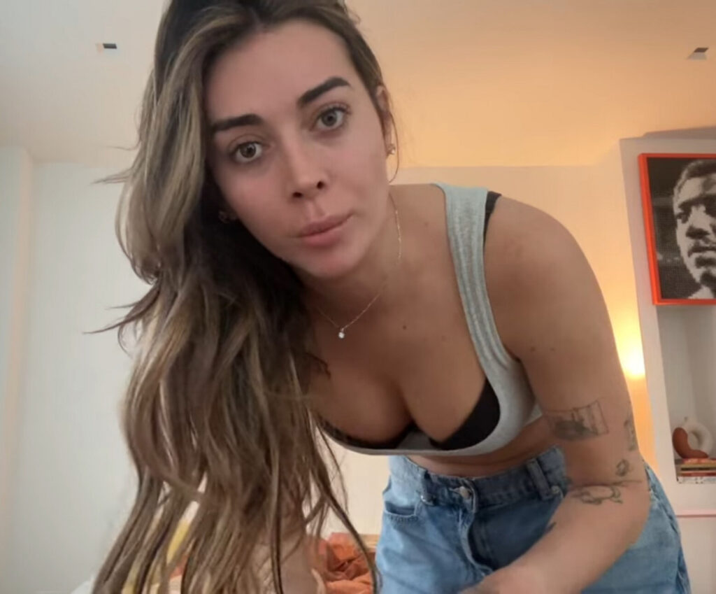 TikTok – Instagram – Briannalapagalia // Briannachickenfry – Nude