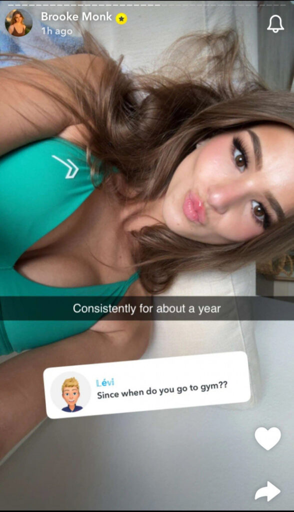 TikTok – Brooke Monk – Nude