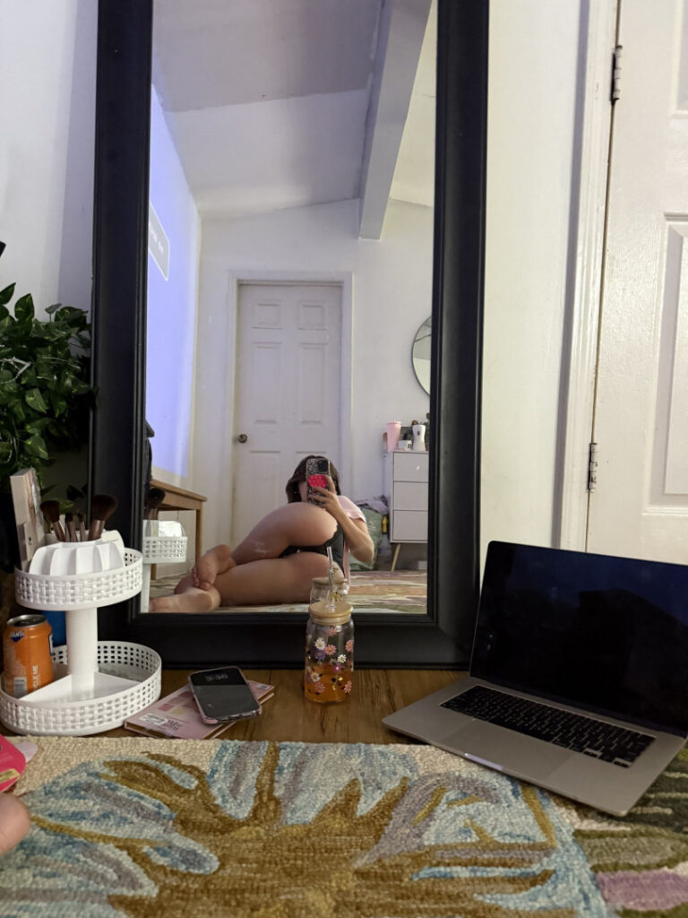 OnlyFans – bubbles199 – Nude