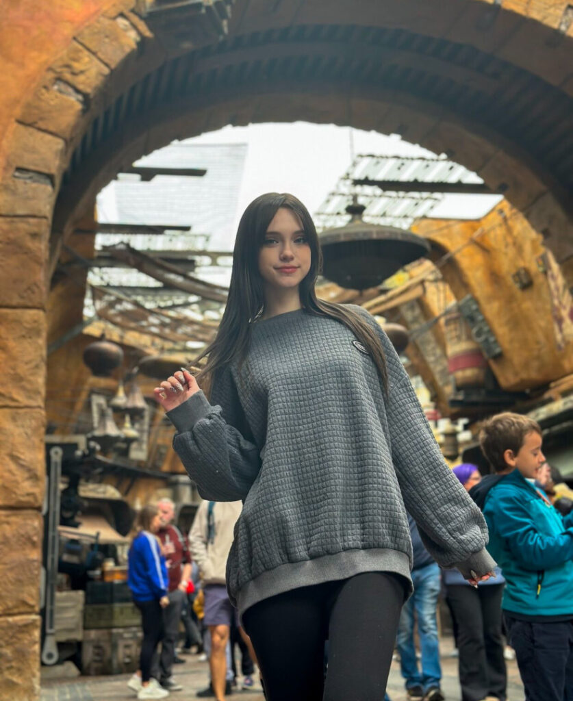 Instagram – Ko-fi – BunnyGirlBree – Nude