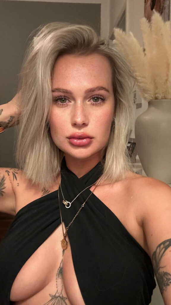 OnlyFans – Caro_loesel – Nude