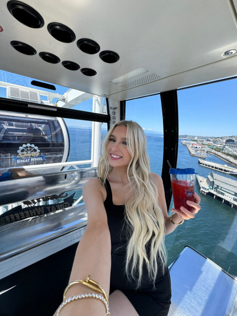 TikTok – Instagram – Cas Summer / csblondebombshell – Nude