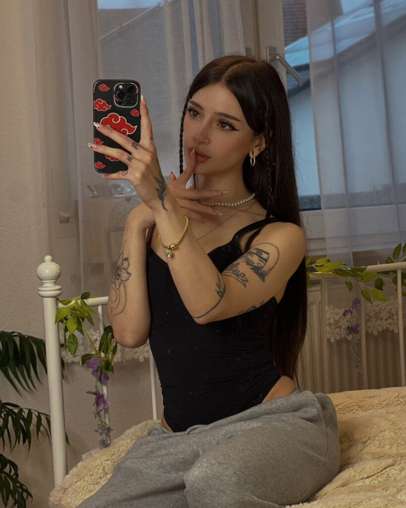 OnlyFans – Instagram – Cosplay – Cata Leyah / cata.leyah / cataleyah_ / leyahcata – Nude Leaks