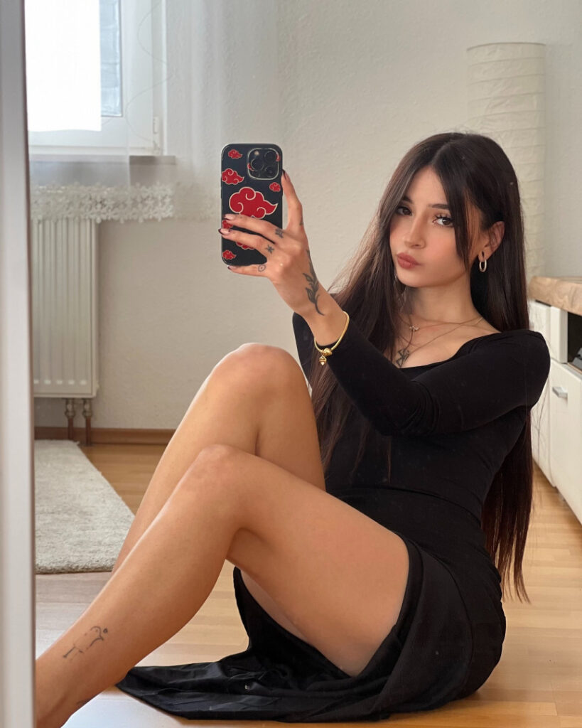 OnlyFans – Instagram – Cosplay – Cata Leyah / cata.leyah / cataleyah_ / leyahcata – Nude Leaks