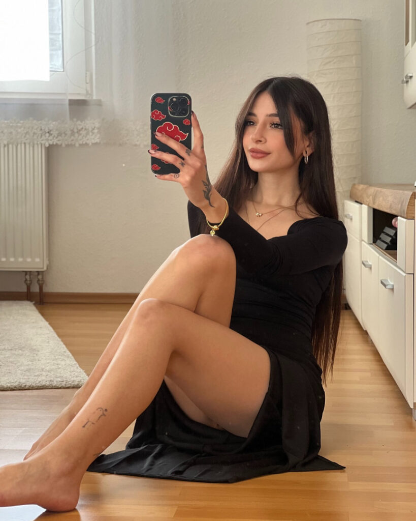 OnlyFans – Instagram – Cosplay – Cata Leyah / cata.leyah / cataleyah_ / leyahcata – Nude Leaks