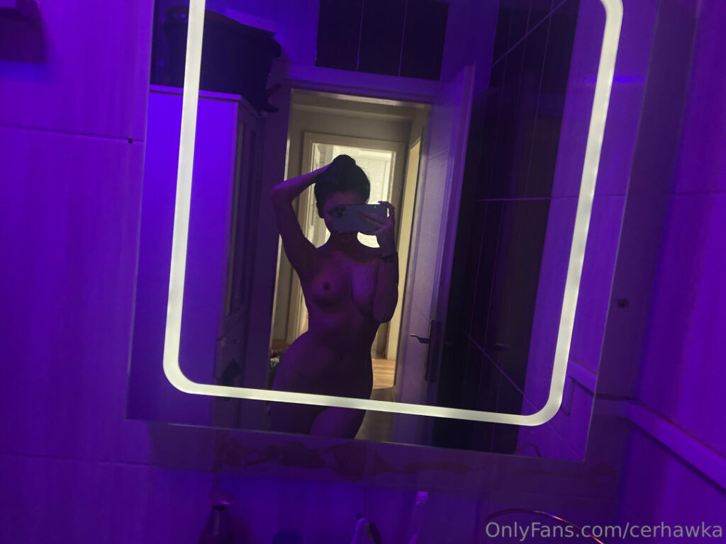 Instagram – Ceren Şahin-cerhawk – Nude Leaks