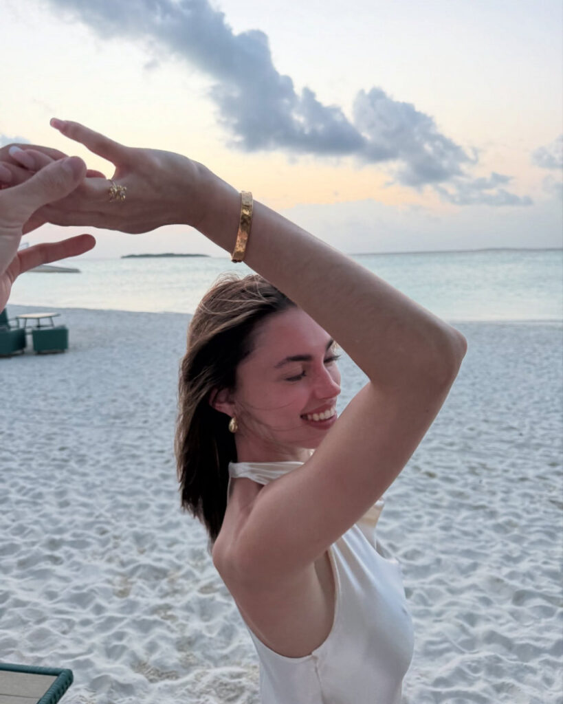 Instagram – Charleen Weiss – Nude