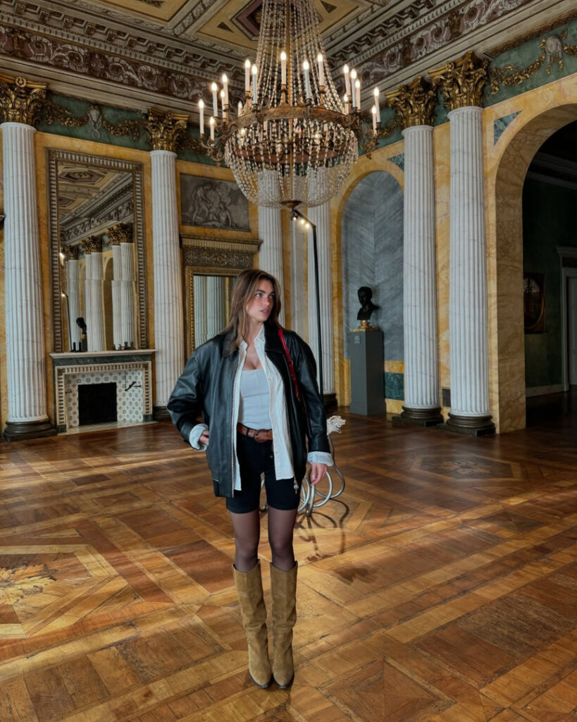 Instagram – Charleen Weiss – Nude