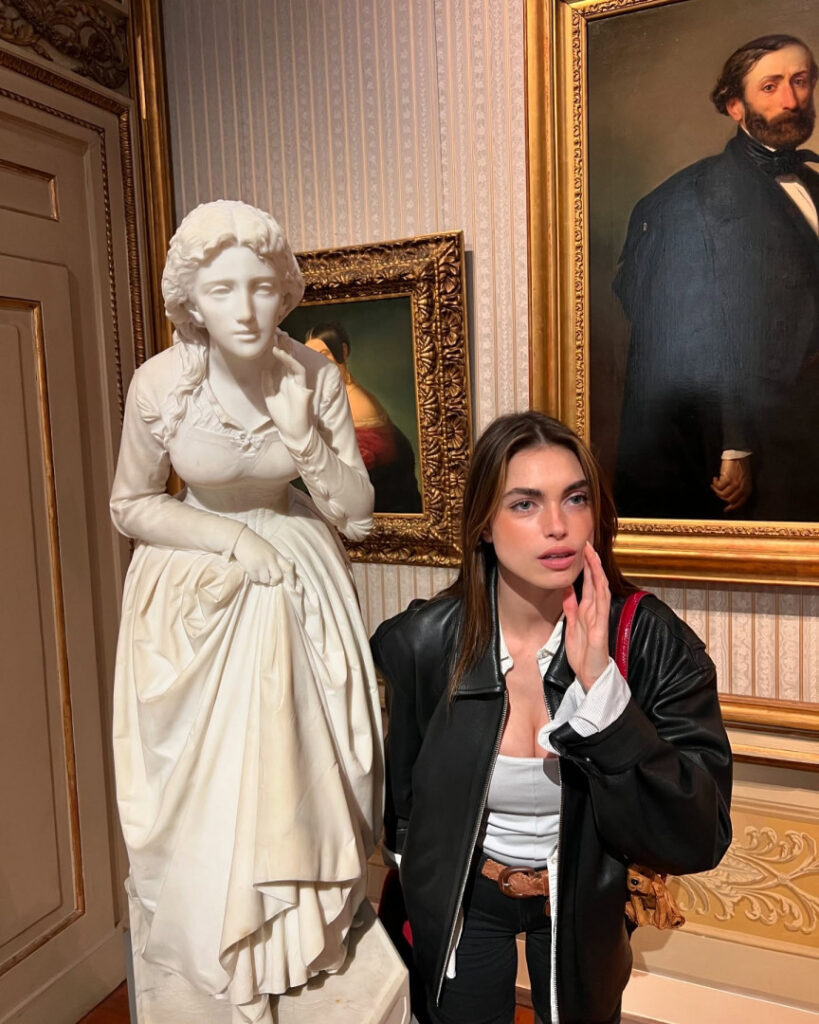 Instagram – Charleen Weiss – Nude